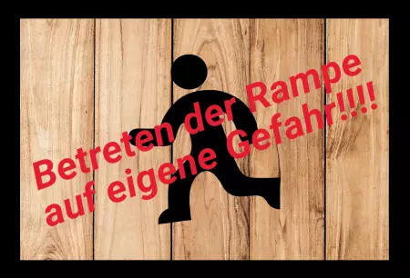 Hinweis Betreten auf eigene Gefahr Bild